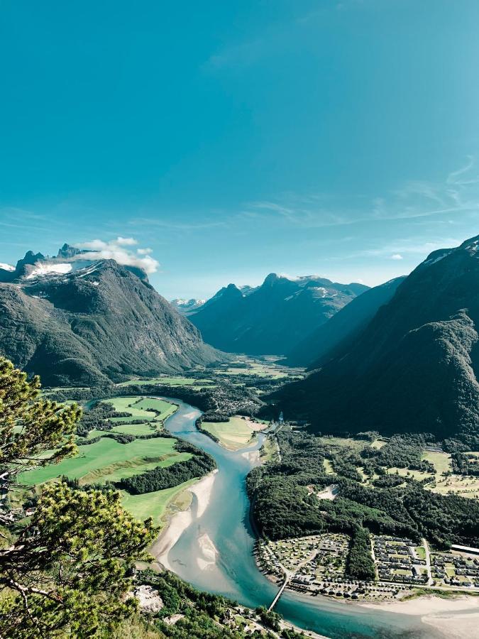 Andalsnes Hytteutleie Εξωτερικό φωτογραφία
