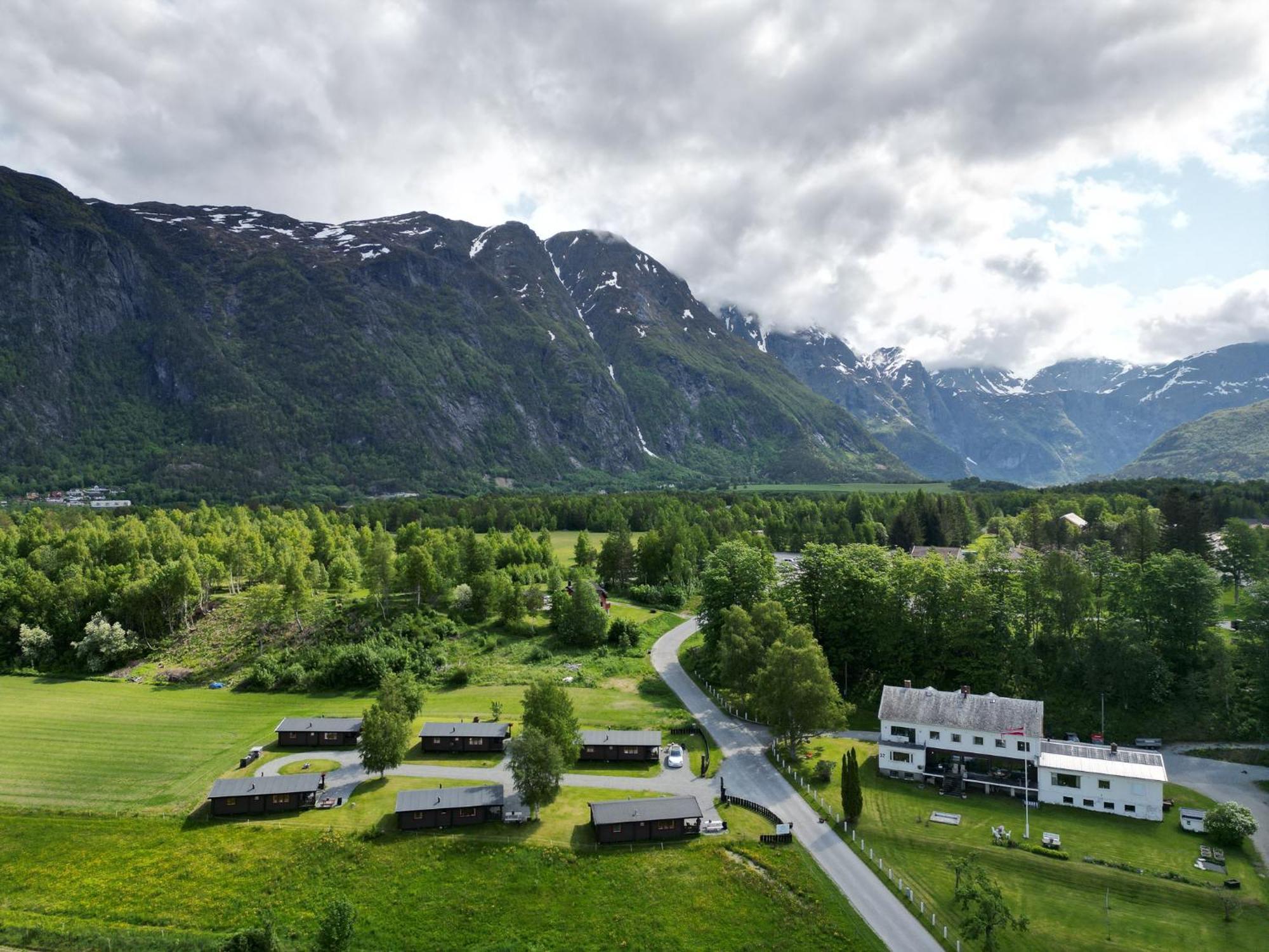 Andalsnes Hytteutleie Εξωτερικό φωτογραφία